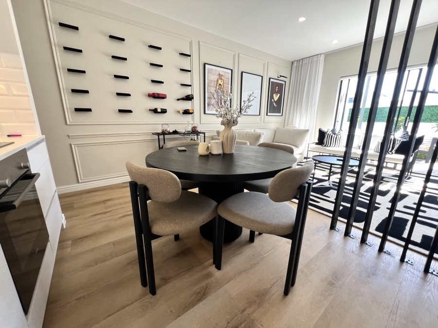 To Let 2 Bedroom Property for Rent in Sandown Western Cape